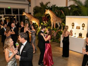 Guests at the Bloom Ball Gala enjoying the festivities at Zoo Atlanta.
