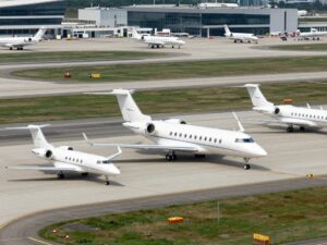 Aerial view of Atlanta airport featuring business jets and piston aircraft